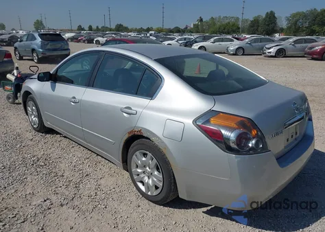 2011 Nissan Altima 2.5 S z USA, uszkodzony, nr VIN 1N4AL2AP1BC103504
